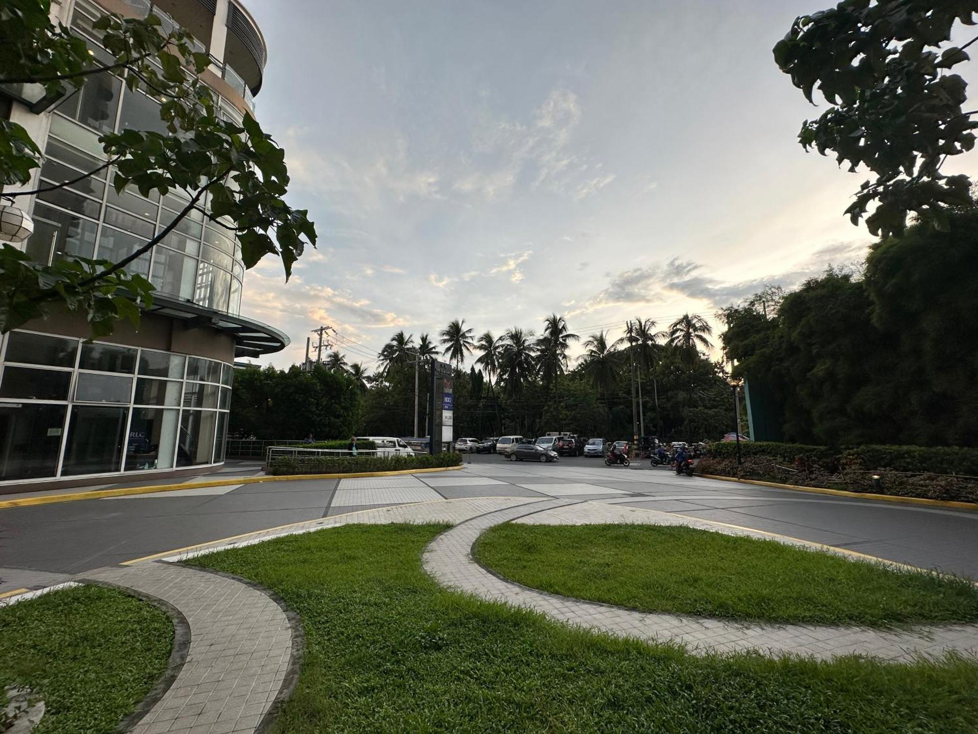 The Radiance Manila Bay Apartment Exterior foto